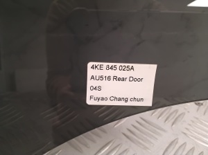 AUDI e-tron SUV (2018–2026) Aizmugurējo sānu durvju stikls 4KE845025A - 3