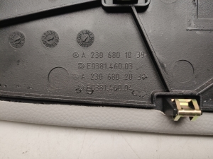 Mercedes Benz SL-Class 230 (2001–2012) Sonstiges Teil der Mittelkonsole A2306801039 - 3