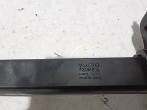 VOLVO C 40 I (2022–2026) Front subframe bracket 32298820 - 2
