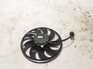 Kühlerlüftermotor - E01666140