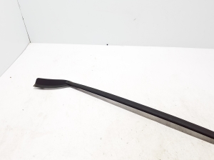 VOLVO C 40 I (2022–2026) Windshield pillar outer molding 32262941 - 4