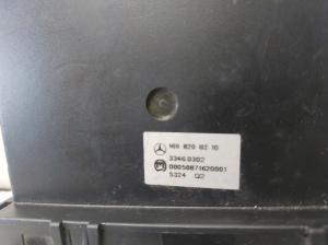 Mercedes Benz B-Class 245 (2005–2011) Schalter Einparkhilfe 1698208210 - 3