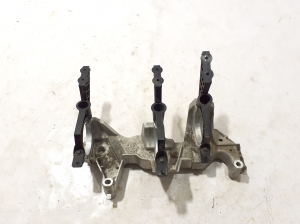   Circulation pump bracket  - 32324903 