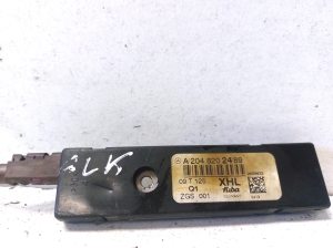 Mercedes Benz GLK-Class 204 (2008–2015) Antenna amplifier A2048202489 - 2