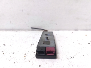 Mercedes Benz GLK-Class 204 (2008–2015) Antenna amplifier A2048202489 - 4