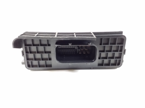AUDI A8 D3 (2002–2010) Control unit 4E0907280A - 3