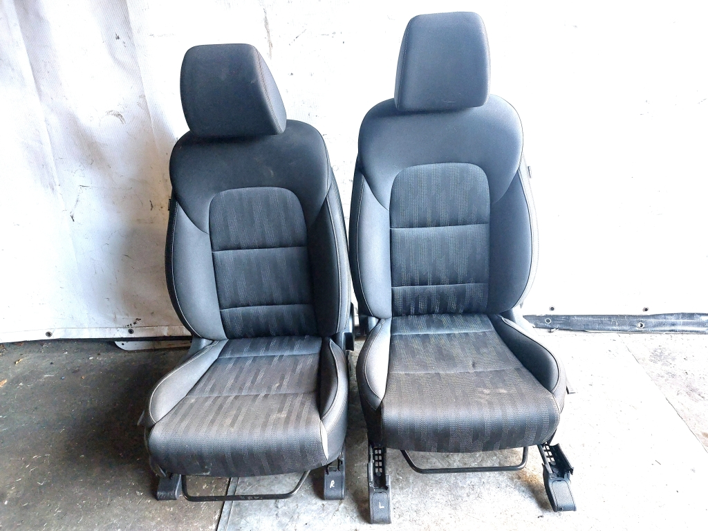 Kia Sportage (2016–2021) Salong ja selle osad