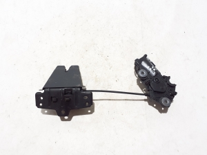 VOLVO C 40 I (2022–2026) Trunk lid lock 32149610 - 2