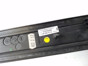 AUDI A8 D4 (2010–2017) Front door panel trim 4H0867410 - 3