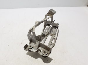 VOLVO C 40 I (2022–2026) A/C compressor bracket 32352687 - 2