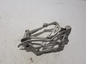 VOLVO C 40 I (2022–2026) A/C compressor bracket 32352687 - 3