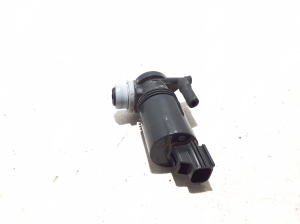 VOLVO C 40 I (2022–2026) Front windshield washer pump 32274778 - 2
