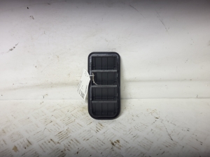Lüftungsgitter Kotflügel hinten - 7N0819465A