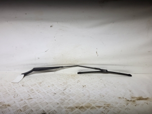 Volkswagen Golf VII (2012–2026) Windshield wiper arm cover 5G1955409C - 2