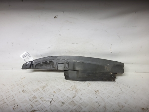 Volkswagen Golf VII (2012–2026) Sonstiges Teil des vorderen Kotflügels 5G0864236A - 2