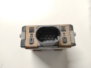 Hyundai Kona (2017–2023) Pimeda nurga radar Distronic 0203302741 - 2