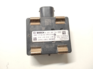 Hyundai Kona (2017–2023) Pimeda nurga radar Distronic 0203302741 - 3