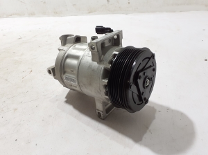 Dacia Duster P1310 (2024–2026) A/C compressor 926004423R - 4