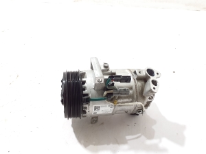   Klimakompressor  - 926004423R 