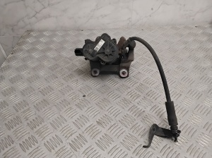 Polestar 2 II (2021–2026) Tagumine pidurisadul 32300717 - 5