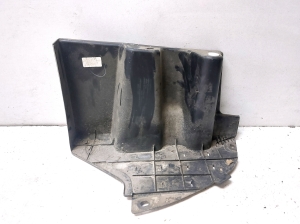 Rear underbody shield - 86695F1500