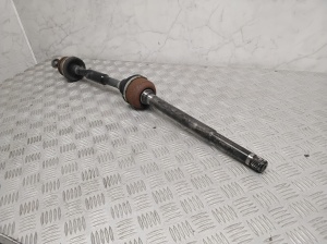 Polestar 2 II (2021–2026) Tagumine veovõll ja selle osad 32249903 - 3