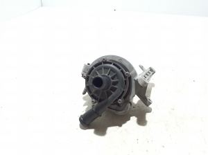   Auxiliary water pump  - 32135207 