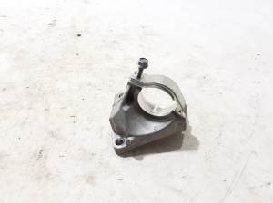   Front drive shaft bracket  - 397743837R 