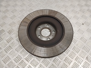 Polestar 2 II (2021–2026) Tagumine piduriketas - 2
