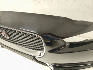 Jaguar XE (2015–2026) Front bumper - 6