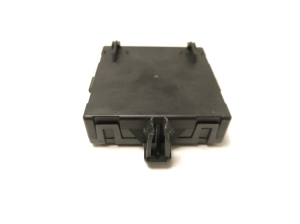 Mercedes Benz A-Class 176 (2012–2018) Front door control unit A1669005605 - 3