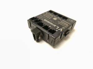 Mercedes Benz A-Class 176 (2012–2018) Front door control unit A1669005605 - 4
