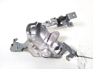 Mercedes Benz E-Class W212 (2009–2015) Anlasser Hitzeschutz A6511501675