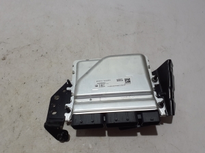 Motorsteuergerät - 237101411V
