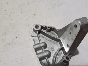 Dacia Duster P1310 (2024–2026) Other engine part 304170718R - 3