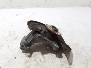 Polestar 2 II (2021–2026) Front wheel hub 31681837 - 3