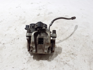 Polestar 2 II (2021–2026) Tagumine pidurisadul 32300770 - 2