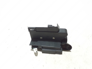 Front door lock - 805036321R