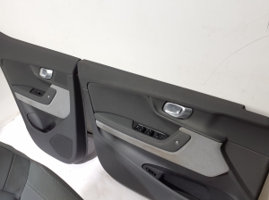 Polestar 2 II (2021–2026) Salons un tā detaļas - 5