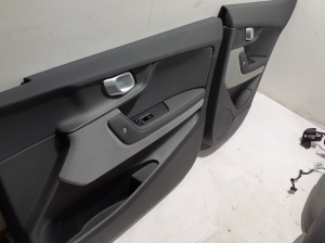 Polestar 2 II (2021–2026) Salons un tā detaļas - 6