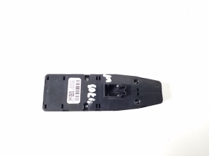 BMW IX3 G08 (2021–2026) Front door glass switch 6847099 - 3