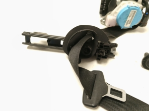 Mercedes Benz A-Class 176 (2012–2018) Front seat belt A1768600285 - 4