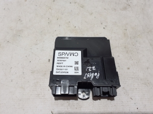 Trunk lid control module - 32357501