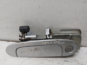 Poignée extérieure de porte avant - 7933
