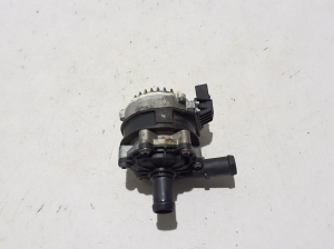   Auxiliary water pump  - 32339380 