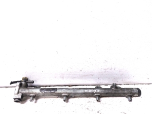 Mercedes Benz E-Class W210 (1995–2002) Common Rail Kraftstoffleitung A61107000