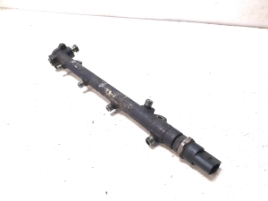 Mercedes Benz C-Class 203 (2000–2007) Common Rail Kraftstoffleitung A6110700095 - 3