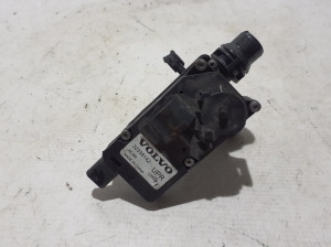 Polestar 2 II (2021–2026) Kühlerventil 32339142 - 2