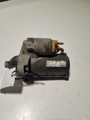 Opel Movano B (2010–2022) Starteris 233002654R - 3