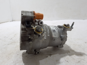 Polestar 2 II (2021–2026) Konditsioneeri kompressor 32275989 - 2